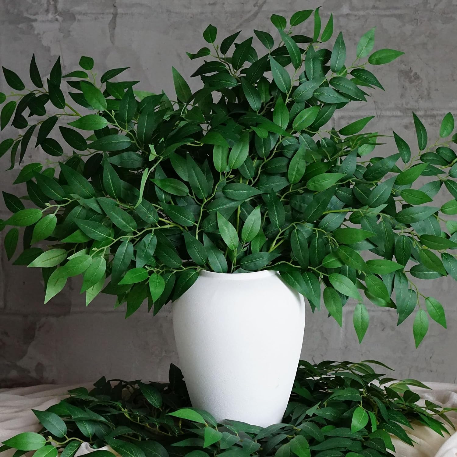 Ruscus Stem Faux - กิ่งใบไม้ประดิษฐ์อิตาเลียนรัสคัส สมิลักซ์ 130 ชิ้น ความยาว 68